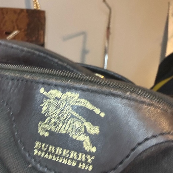 Burberry EUC Coated Nova Check Medium Tote w/COA - Picture 10 of 15